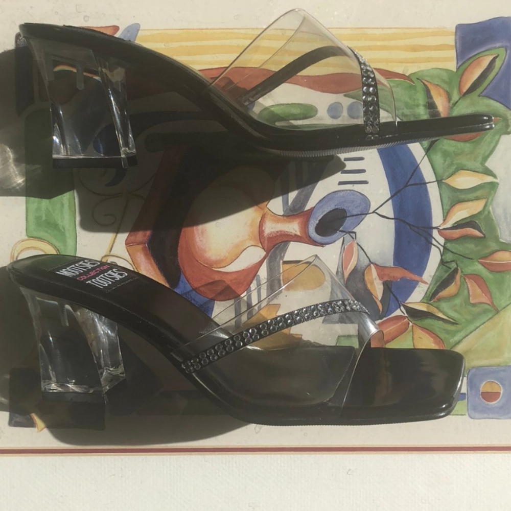 FINAL PRICE✨ Vintage Mooties Tootsies Clear Heels